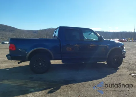 2002 Ford F-150 Lariat/Xlt from USA, damaged, VIN 1FTRW08L02KD19328